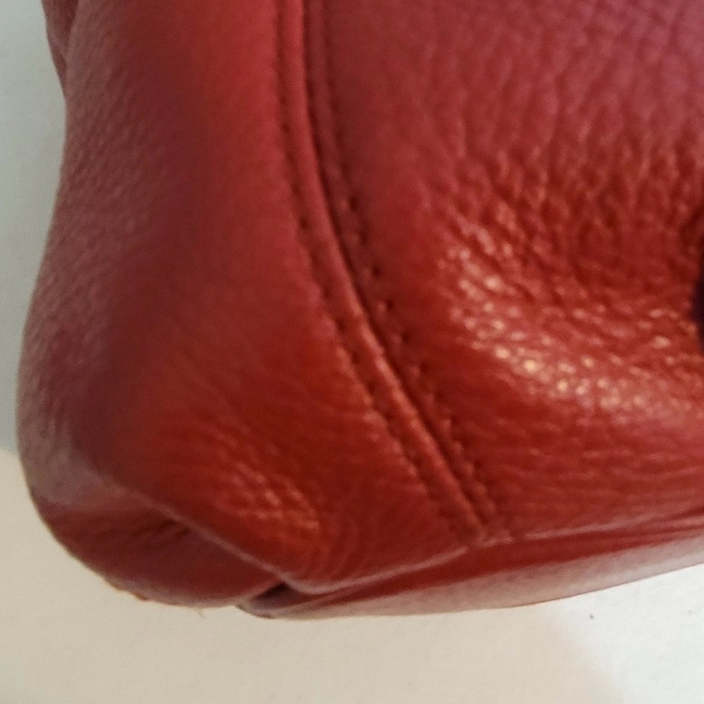 MICHAEL Michael Kors East West Ring Red Pebbled Leather Tote Shoulder Bag - Picture 8 of 16